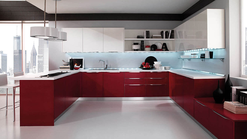 قرمز و سفید، طراحی شیک و کلاسیک