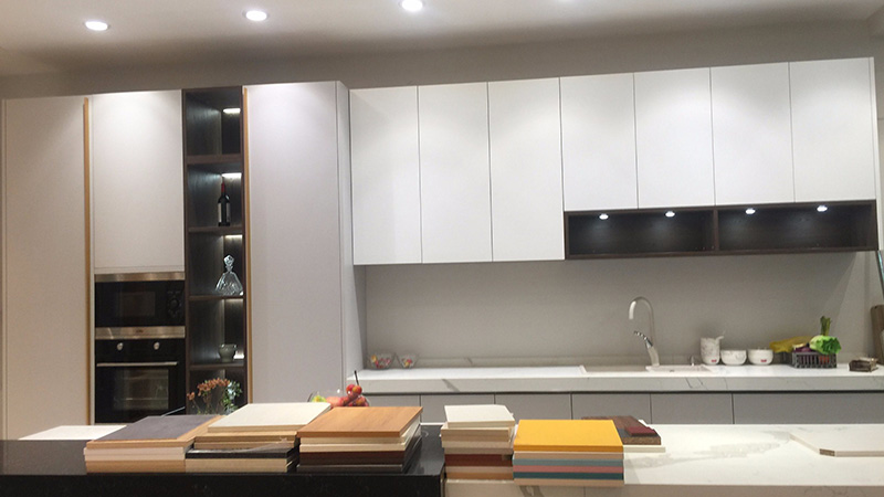 سفید - از ویژگی های بی پایان این رنگ بهره ببرید!