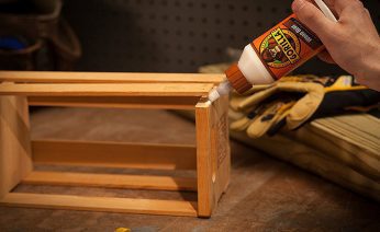 انواع چسب در صنعت چوب (چسب وکیوم، چسب گرانول، لمینت و...)